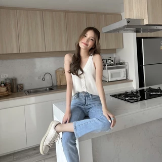 Thesummernade : Dary knit top เสื้อกล้ามไหมพรม