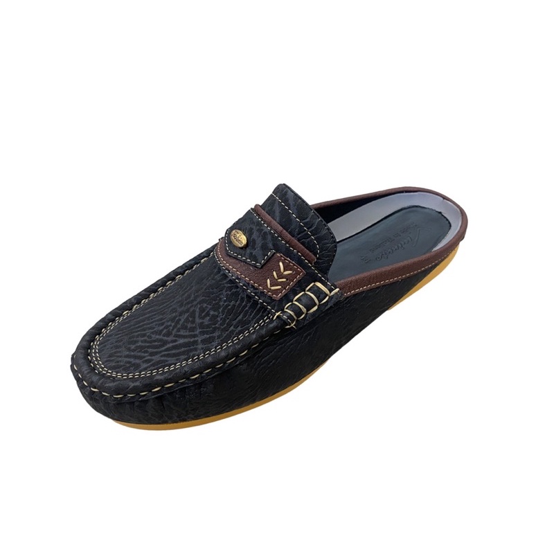 [ลูกค้าใหม่ราคา 1 บาท]🍀V-Minnute วีมินิท รุ่น 715 🍀รองเท้าคัชชูชายลายหนังช้างแนวMoccasin(มอสคาซิน) รองเท้าเปิดส้น