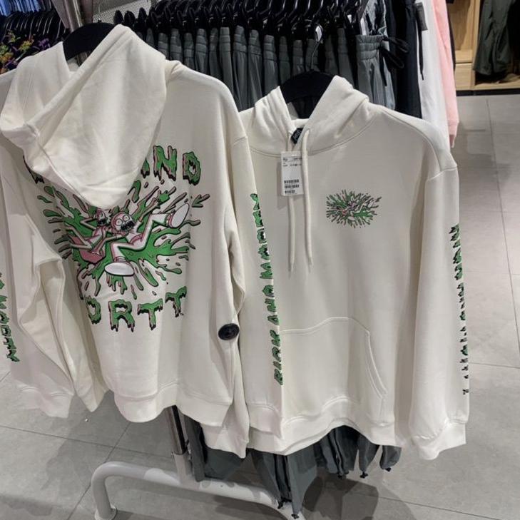 ราคาพิเศษ H&M RICK AND MORTY HOODIES