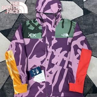 Kaws X The North Face เสื้อแจ็กเก็ต เสื้อสกี มีฮู้ด กันลม สไตล์เรโทร คลาสสิก สําหรับผู้ชาย และผู้หญิง 1986