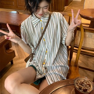 Suxi เสื้อเชิ้ตแขนสั้น ลายทาง ทรงหลวม เข้ากับทุกการแต่งกาย สไตล์วินเทจ แฟชั่นฤดูร้อน สําหรับผู้หญิง