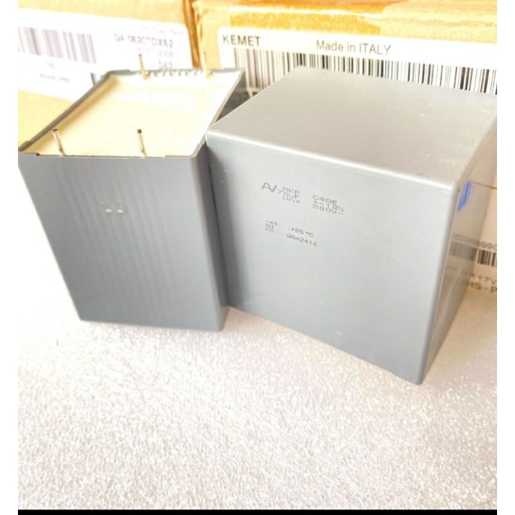 C4AEIEW5700A3AK 70UF MKP KEMET อิตาลี70UF 800V C4AE C 70UF 800VDC C70UF800V C 70UF800VDC C70UF800V 7