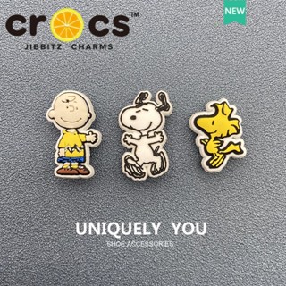 jibbitz crocs charms ตัวติดรองเท้า แท้  Snoopy ชุดหัวเข็มขัดรองเท้า ลายการ์ตูนดอกไม้น่ารัก อุปกรณ์เสริม สําหรับ crocs 3 ชิ้น