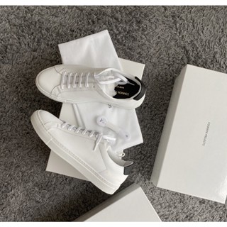 รองเท้า COMMON PROJECTS RETRO LOW WHITE &amp; BLACK