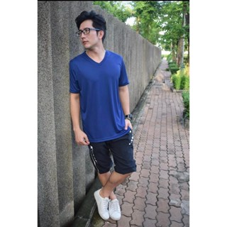 โล๊ะ โล๊ะ เสื้อกีฬาสีพื้น สีกรม #พร้อมส่งราคาดี ไม่มีตำหนิแค่ต้องการโล๊ะ