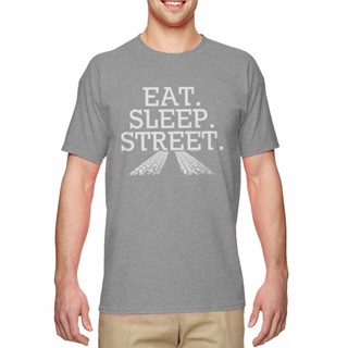 oversize T-shirt เสื้อยืด พิมพ์ลาย Eat Sleep Street - Gearhead Racing Cars EGopch42BMnblc09 สไตล์คลาสสิก สําหรับผู้ชาย S