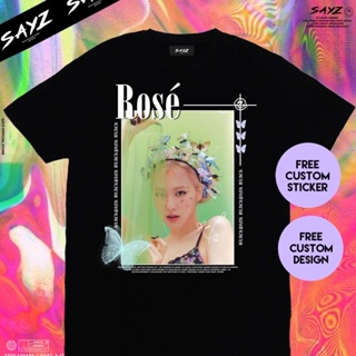 เสื้อยืดคอกลม Kaos rose b kaos kpop สไตล์เกาหลี ฮาราจูกุ ค็อปป์ ค็อปป์ แบบกําหนดเอง โดย sayzStreetwear เสื้อยืดผู้ชาย ผู