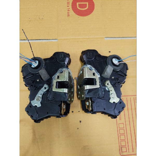 กลอนประตูไฟฟ้า เซนทรัลล็อก  TOYOTA  VIG0 ปี 05  VIOS     FR หน้าขวา  FL หน้าซ้าย มือ2ญี่ปุ่น  เชียงกง