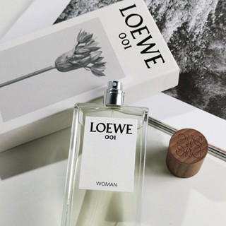 LOEWE 001 WOMAN Eau de Parfum Natural Spray