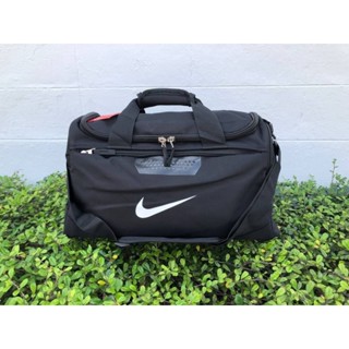 NIKE GYM BAG กระเป๋ายิมและกระเป๋าเดินทาง