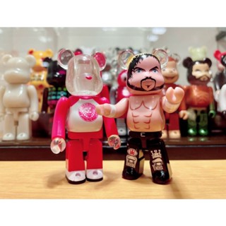 (ของแท้) คู่ Be@rbrick Series 37 Artist &amp; Secret Artist: Kenny Omega &amp; New Japan Pro-Wrestling (Bearbrick)