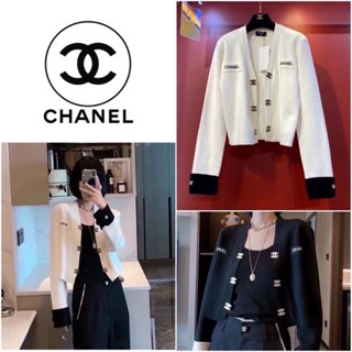 เสื้อคลุมคาดิแกน CHANEL CC LOGO KNIT CARDIGAN BLACK&amp;WHITE SS2022-2023