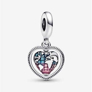 [พร้อมส่ง สินค้าแท้ 💯] Pandora Family Spinning Heart Globe Dangle Charm