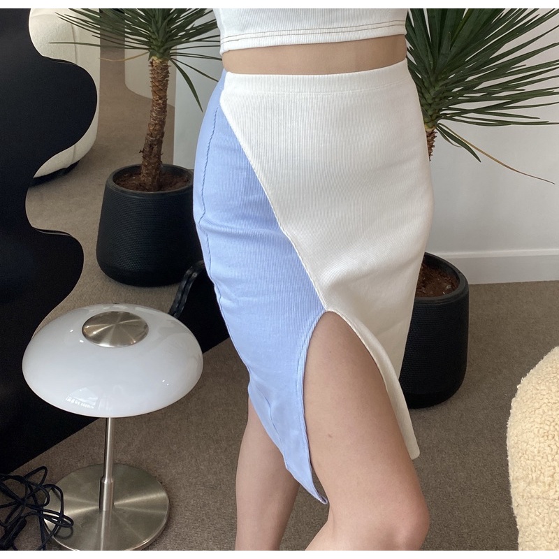 *NEW* FRIESIANTOWN Bailey skirt ✨🐰🥕