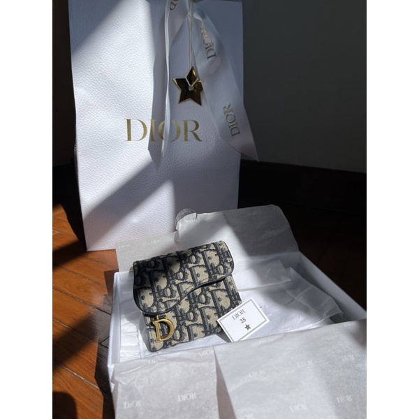 เจ้าของขายเอง (Used like new) กระเป๋าสตางค์ Dior oblique saddle lotus wallet