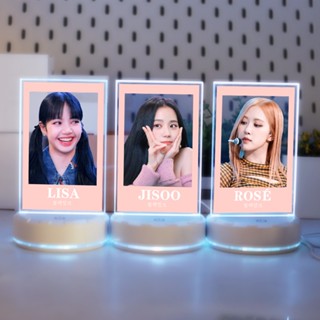 โคมไฟตั้งโต๊ะอะคริลิค LED รูปศิลปินเกาหลี BLACKPINK LISA JISOO JENNIE ROSE สีสันสดใส