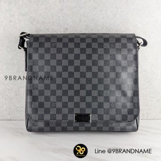 Used Louis Vuitton  Damier Graphite District MM