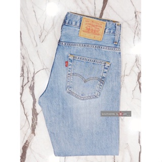 กางเกงยีนส์ Levis ของแท้ FROM EUROPE MADE IN UK รุ่น516 เอว32 ยาว31 ขาม้าใหญ่ ซิป (B256) (BL)