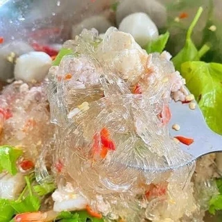 วุ้นเส้นเหนียวนุ่ม 1กิโลกรัม เส้นขาวสะอาด ใช้ทำอาหารได้หลายเมนู