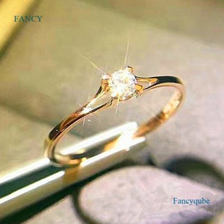 Fancy แหวนคริสตัลเพทาย สี่เขี้ยว เรียบง่าย สีทอง