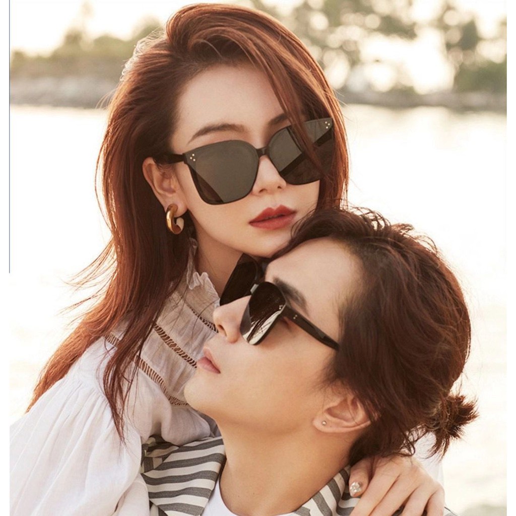 [จัดส่งในกทม]แว่นตากันแดด แว่นตา กัน แดด มี 2 สี ใช้ได้ทั้งหญิง-ชาย แว่นตากันแดดผู้หญิง แว่นตาแฟชั่น แว่นตา เท่ๆ unisex