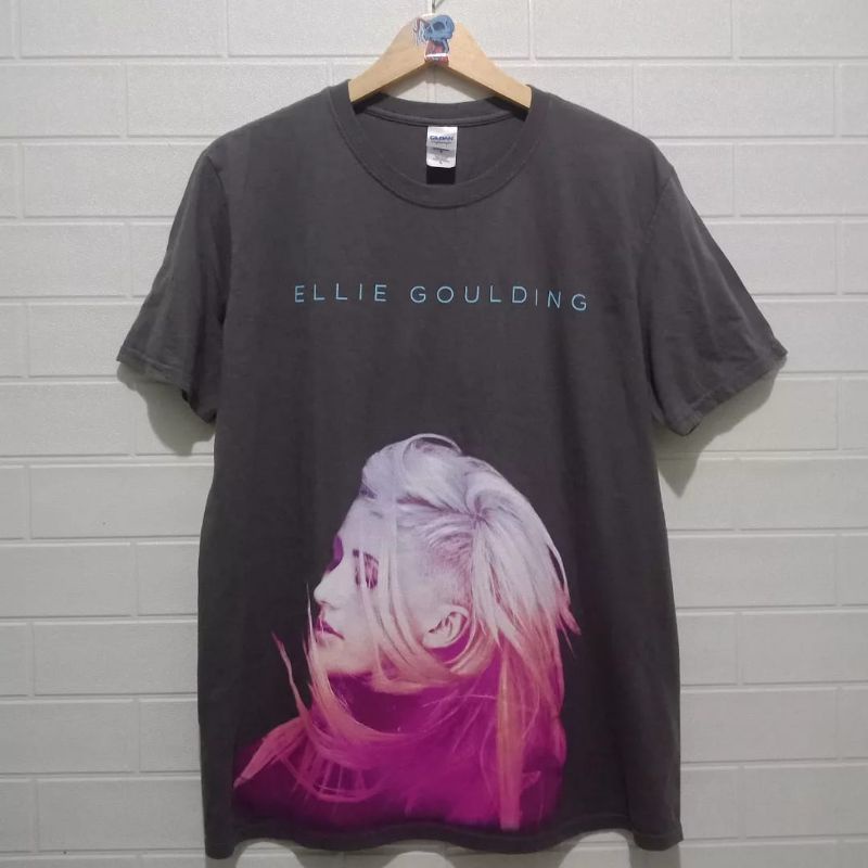 เสื้อยืด พิมพ์ลายวงดนตรี Ellie Goulding Official Merchandise แบบดั้งเดิม