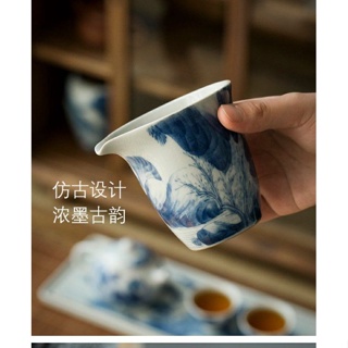 Jingdezhen hand-painted blue and white porcelain landscape painting fair cup ceramic mountain water tea set  230ml