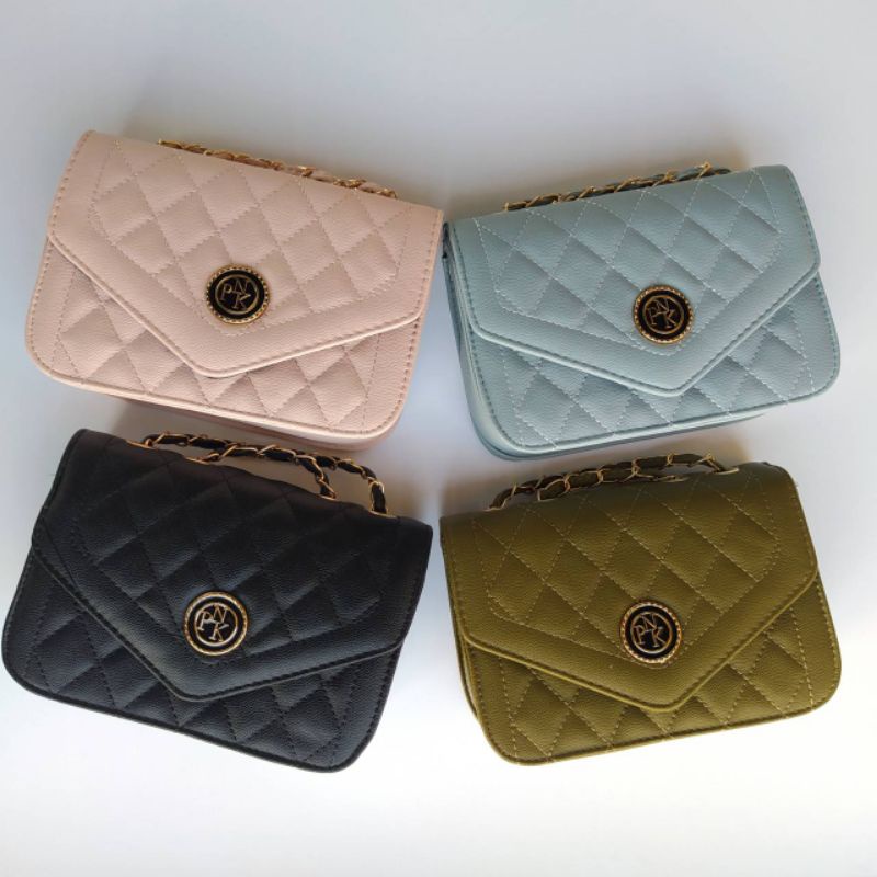 (ส่งฟรี) กระเป๋าถือ/สะพาย ลายคาร์เวียร์ รุ่น P2138