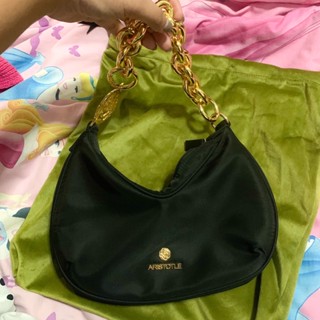 Aristotlebag รุ่น tabbi bag สายโซ่ทองหรูหรา x Chompoo เหมือนได้มือ1 ถือถ่ายรูป1ครั้งถ้วน