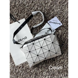 📮@1,490.-🌸❄🌸WINTER SALE ลด 9 % +✅ส่งฟรี EMS✅🌸❄🌸 💯 BAOBAO Issey Miyake CARTON GLOSS SHOULDER BAG