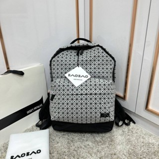 BAO BAO ISSEY MIYAKE KURO DAYPACK BACKPACK