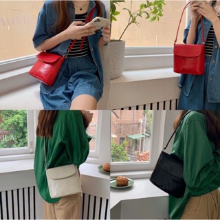 #พร้อมส่ง กระเป๋าหนัง Mooni Bag 260.-❤️🌷