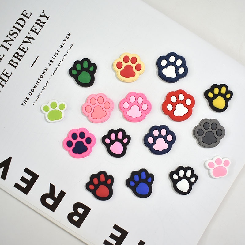 Crocs Jibbitz Pins Cute Paws รองเท้า DIY ปุ่มเสน่ห์