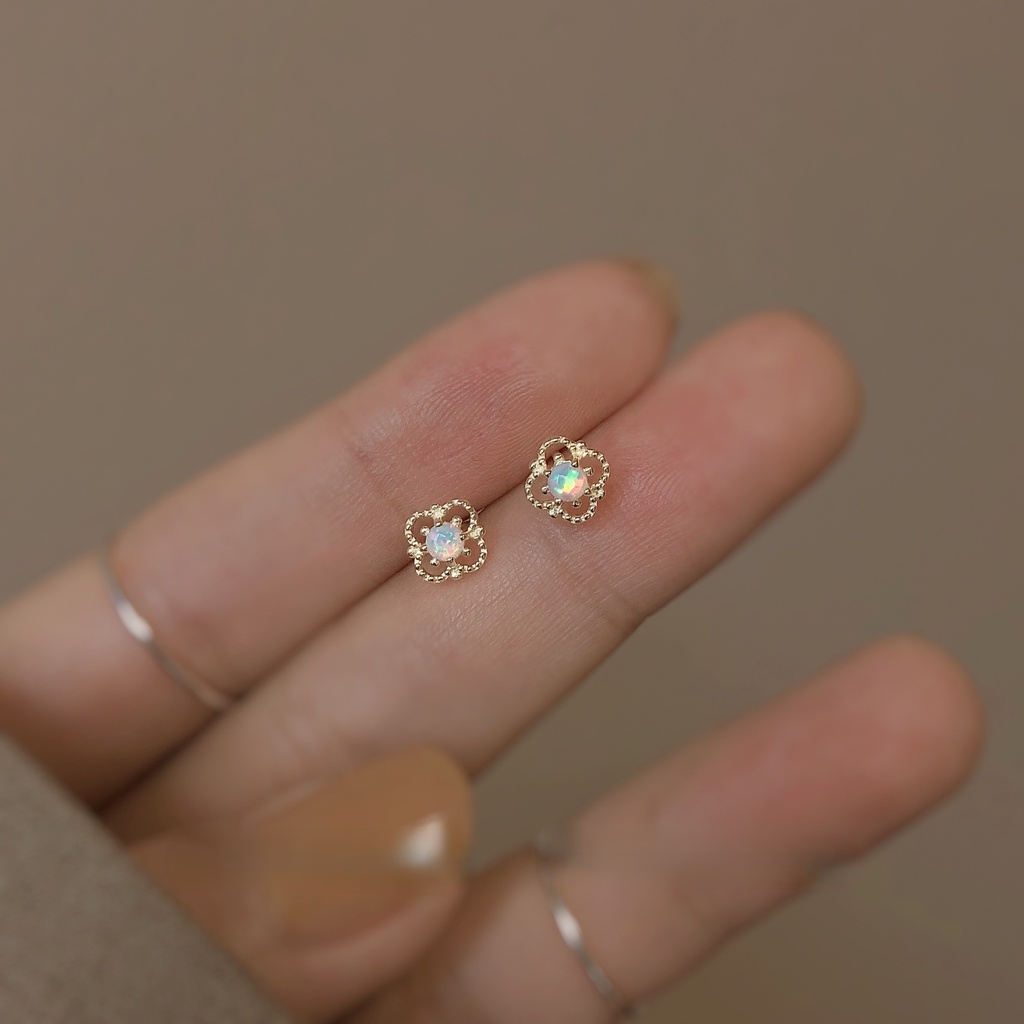 Retro Mini Stud Earings สําหรับผู้หญิง Moon Stone ต่างหูผู้หญิงเจาะต่างหูชุด Hypoallergenic Non Tarnish Hikaw สําหรับผู้หญิงอุปกรณ์เสริมชุดเครื่องประดับ