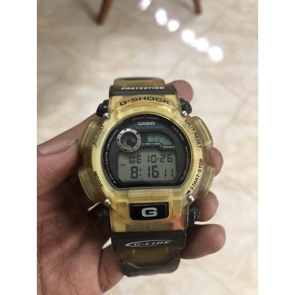 G-Shock รุ่น DW-9000