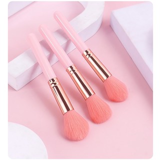 แปรงบรัชออนขนนิ่มฟู ขนแปรงสีชมพูน่ารัก นิ่มไม่บาดหน้า พร้อมส่งในไทย