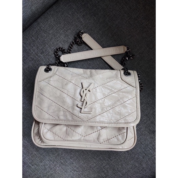 กระเป๋า YSL niki baby สี blanc vintage