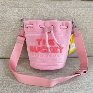 **C** กระเป๋า Marc Jacobs The Terry Bucket Small สินค้าใหม่ ของแท้