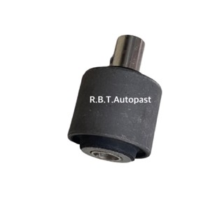 BENZ บูชอาร์มหลัง(มีเดือย) รุ่นW124 W201 190E PAST NO.124 352 35 65