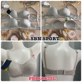 Sabina เสื้อชั้นใน Sport Bra รุ่น Sbn Sport แบบตะขอ