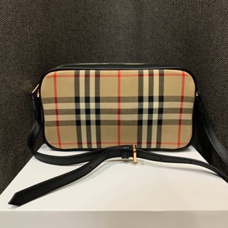 BURBERRY VINTAGE CHECK CROSSBODY CAMERA BAG กระเป๋าสะพายข้างครอสบอดี้ แบรนด์เบอเบอรี่ ลายสก็อตสีครีม ทรงกล้อง