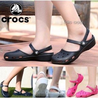 Crocs karin รองเท้าแตะ ส้นแบน สําหรับผู้หญิง