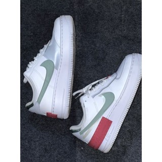 Nike Air Force 1 used like very new 99%