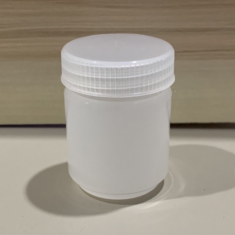 (แพ็คละ 100 ใบ) กระปุกยาหม่องพลาสติก 40 กรัม 60ml