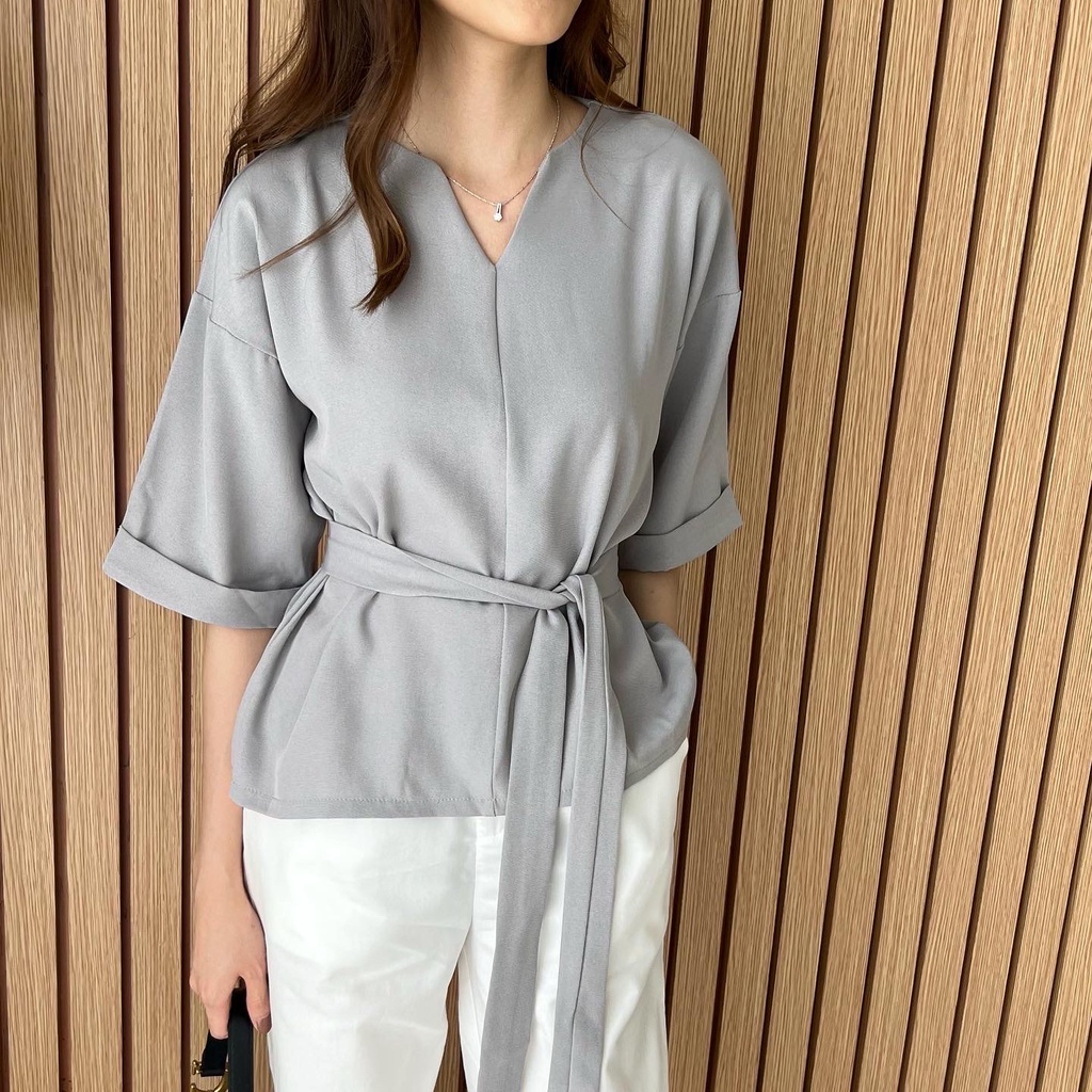 Beige Studio - Song Top / เสื้อแขนสั้นผู้หญิง