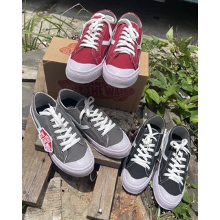 Vans clasic รองเท้าลําลอง ฟรีถุงเท้า เหมือนโอริ