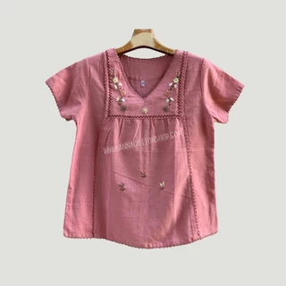 เสื้อผู้หญิงคอวีถักคู่ งานปักดอกมะลิ สีสันใสสวยงามหน้าสวมใส่ ใสสบายไม่ร้อน แห้งง่าย เย็นสบาย สีไม่ตกไม่หด ใส่อยู่บ้าน