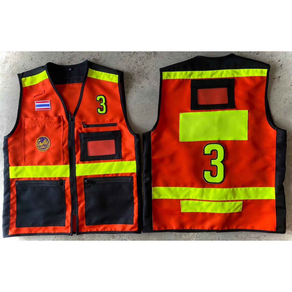 ตี๋รังสิต เสื้อวินมอเตอร์ไซค์ เนื้อลีวาย สะท้อนผ้าเขียว มีอาร์มโลโก้ ชื่อวินและเบอร์เป็นแบบปัก ชื่อวินและเบอร์แจ้งทางแชท