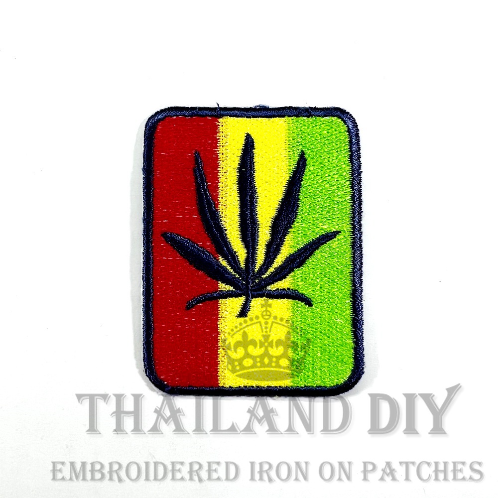 ตัวรีดติดเสื้อ งานปัก  ใบกัญชา รูปกัญชา เร็กเก ฮิปปี้  สายเขียว Reggae Ganja Weed Patch WOP DIY ตัวร