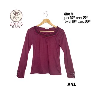 axes femme size M เสื้อแบรนด์เจ้าหญิงจากญี่ปุ่น กระดุมเล่นดีเทลสวยงาม อก 34 A41.b4